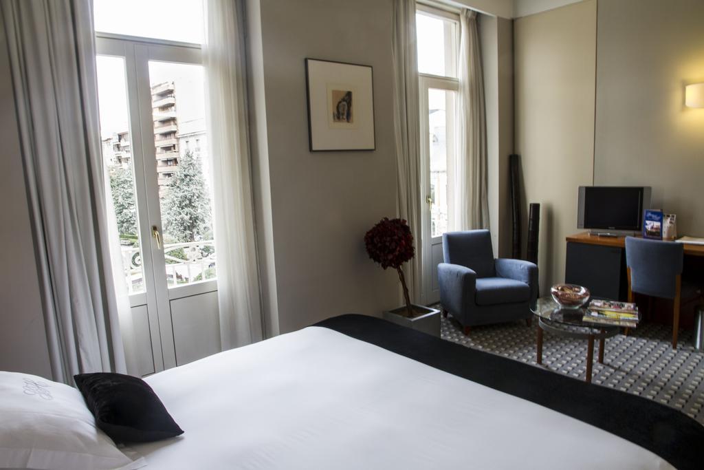 Gran Hotel אלבאסטה מראה חיצוני תמונה